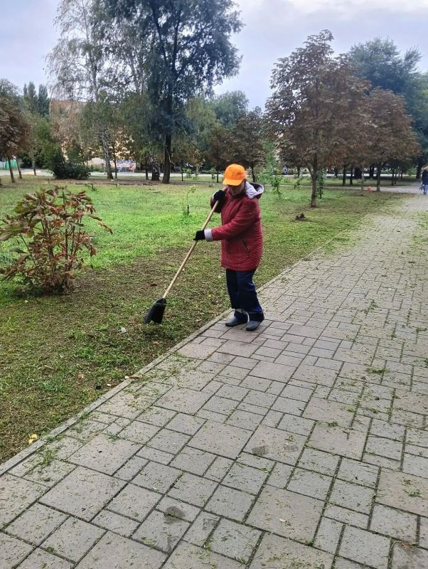 «Комбинат благоустройства» продолжает работы по ликвидации подтоплений и содержанию улиц города «Комбинат благоустройства» продолжает работы по ликвидации подтоплений и содержанию улиц города