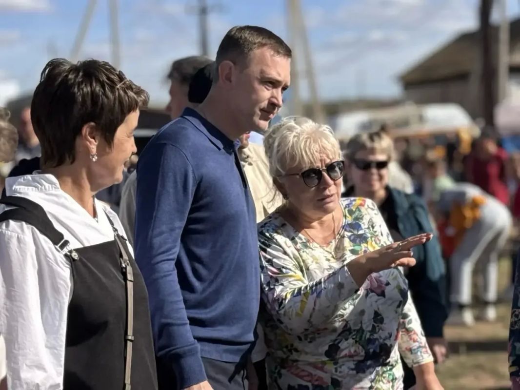 Сегодня в селе Смеловка прошел по-настоящему народный праздник - фестиваль Лука Сегодня в селе Смеловка прошел по-настоящему народный праздник - фестиваль Лука