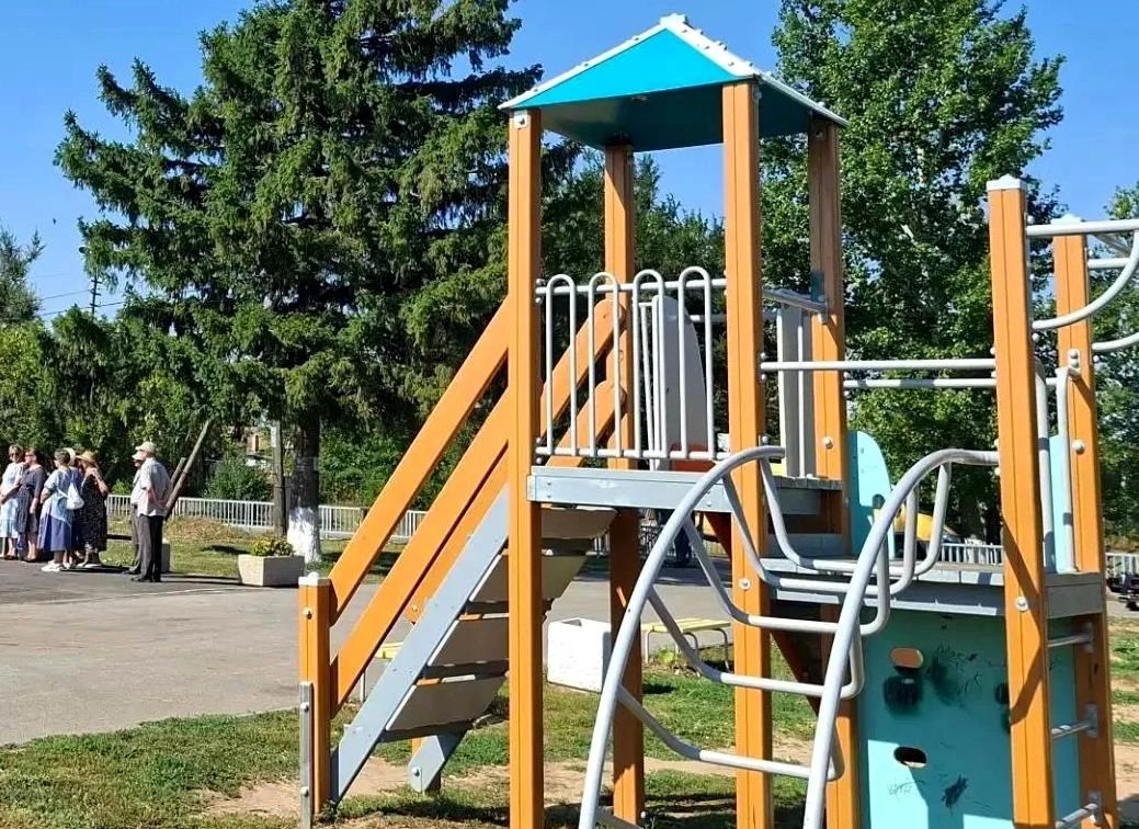 В селах Энгельсского района обновляют общественные пространства В селах Энгельсского района обновляют общественные пространства