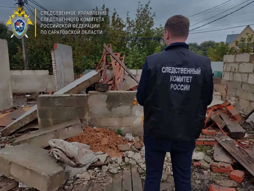В Екатериновке при разборе здания рабочего придавило бетонной плитой В Екатериновке при разборе здания рабочего придавило бетонной плитой