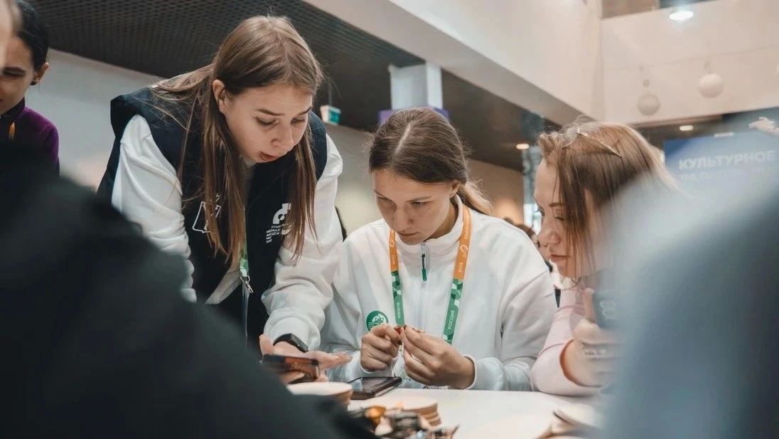 Саратовцы презентовали регион на Международном фестивале молодежи