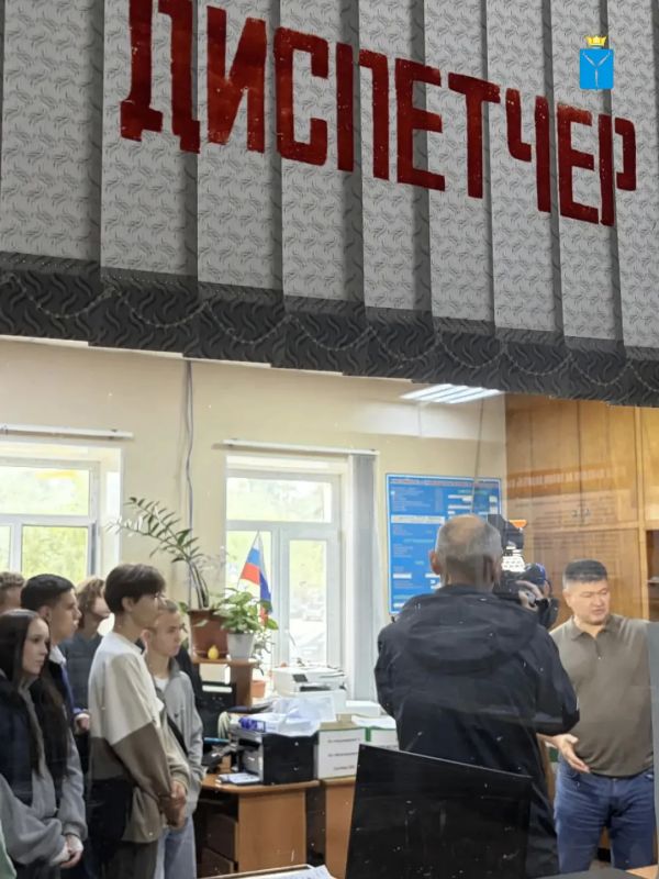 Учащиеся 10 класса побывали на одном из крупнейших автотранспортных предприятий региона Учащиеся 10 класса побывали на одном из крупнейших автотранспортных предприятий региона