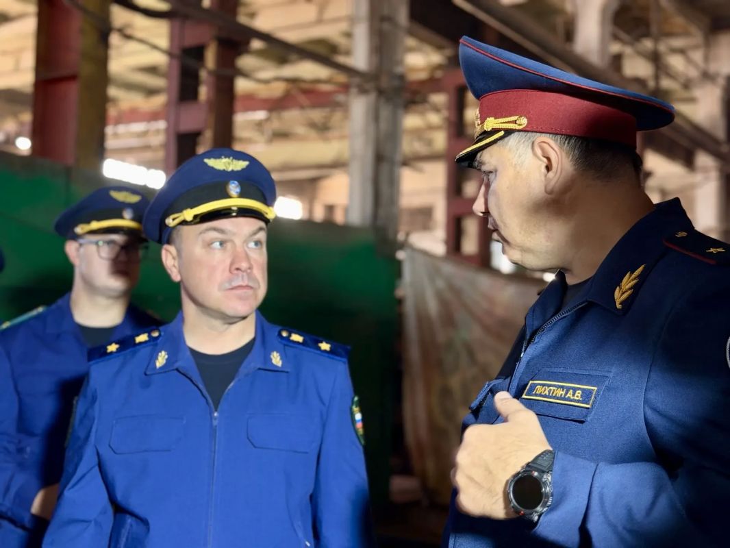 Прокурор Саратовской области Роман Пантелеев проверил состояние законности в исправительном учреждении Прокурор Саратовской области Роман Пантелеев проверил состояние законности в исправительном учреждении
