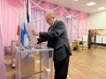 Игорь Молчанов: Уже в утренние часы посетил избирательный участок и отдал свой голос на выборах депутатов Государственной Думы