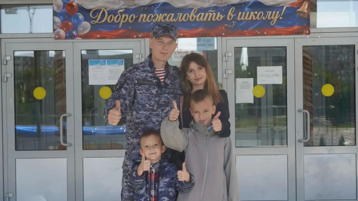 Герой России генерал-лейтенант Александр Белоглазов проголосовал на выборах Герой России генерал-лейтенант Александр Белоглазов проголосовал на выборах