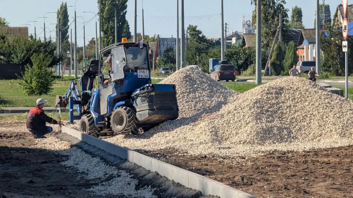В Сиреневом сквере продолжаются работы по благоустройству В Сиреневом сквере продолжаются работы по благоустройству