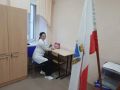 #ЕДГ2026 #РоссияГолосует. Безопасность и здоровье – превыше всего! Избирательные комиссии Вольского района поделились с нами фотографиями медицинских работников, которые обеспечивают дежурство на избирательных участках