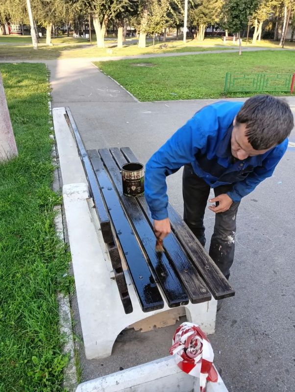 В Балаково продолжаются работы по содержанию улиц и общественных территорий В Балаково продолжаются работы по содержанию улиц и общественных территорий