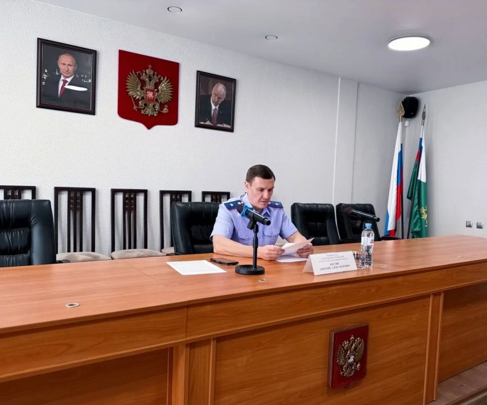 Руководитель регионального следственного управления провел личный прием граждан по уголовному делу о нарушении их жилищных прав Руководитель регионального следственного управления провел личный прием граждан по уголовному делу о нарушении их жилищных прав