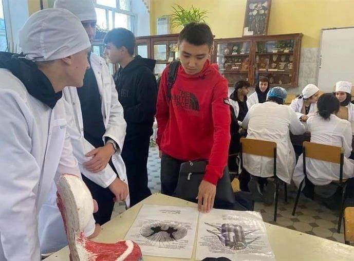 В школах Энгельсского района открыто 90 предпрофессиональных классов В школах Энгельсского района открыто 90 предпрофессиональных классов