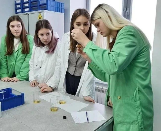 В школах Энгельсского района открыто 90 предпрофессиональных классов В школах Энгельсского района открыто 90 предпрофессиональных классов