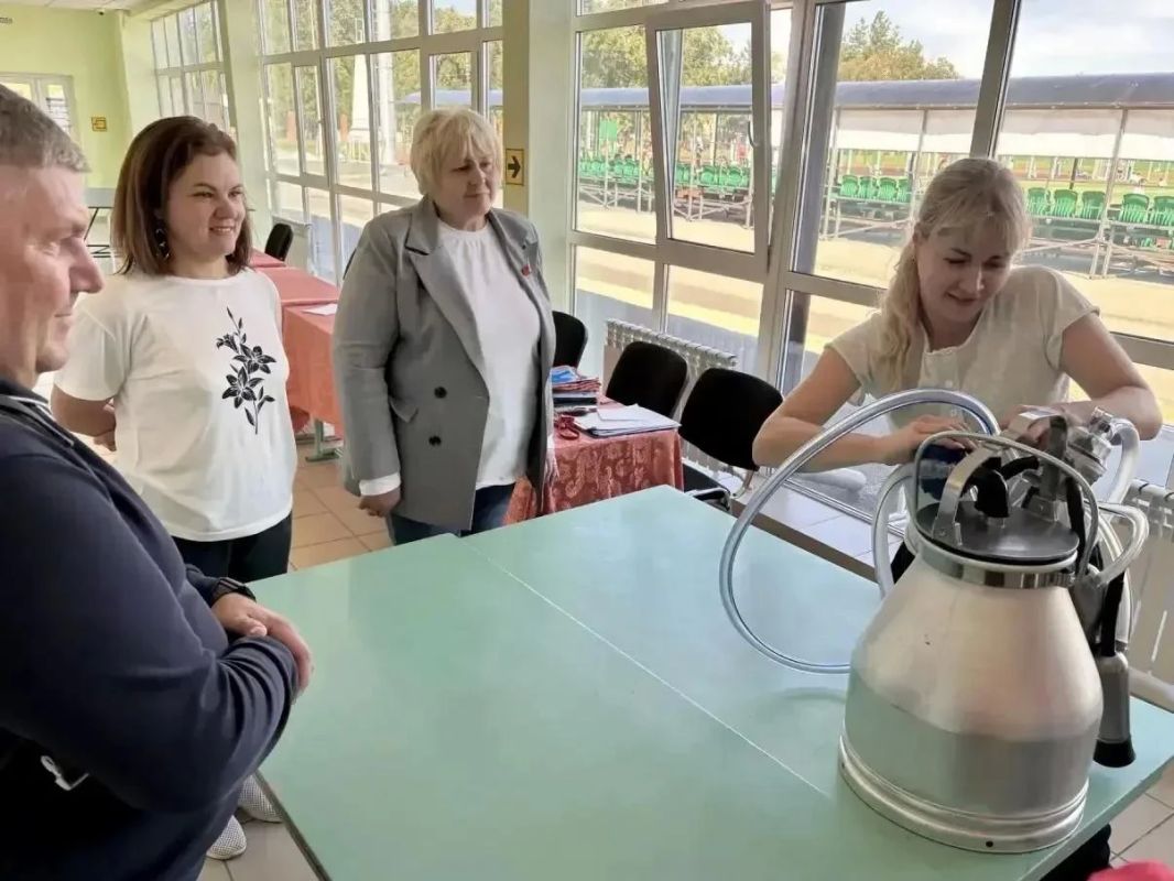 Спортсмены Энгельсского района стали серебряными призерами регионального этапа сельских спортивных игр Спортсмены Энгельсского района стали серебряными призерами регионального этапа сельских спортивных игр
