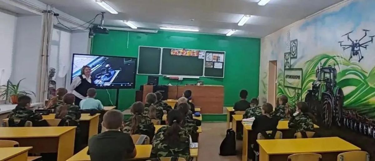 В школах Энгельсского района открыто 90 предпрофессиональных классов В школах Энгельсского района открыто 90 предпрофессиональных классов