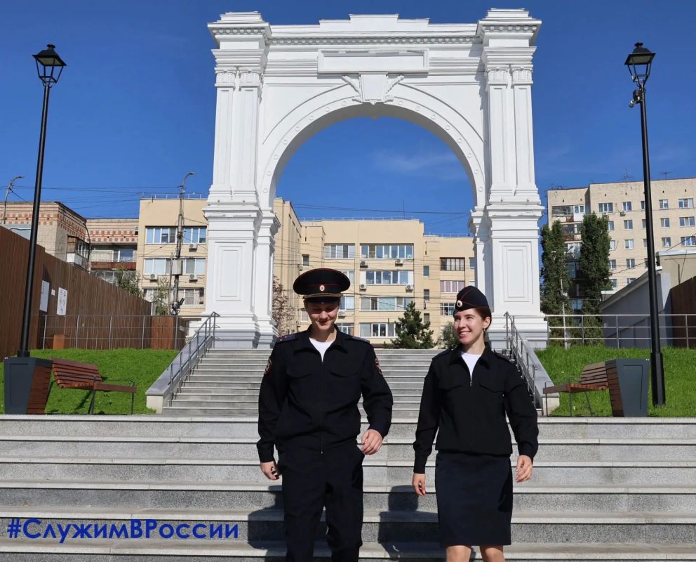 В рубрике #СлужимВРоссии сегодня рассказ об одной из достопримечательностей Саратова – одновременно имеющей историю, исчисляемую веками, и статус нового памятника