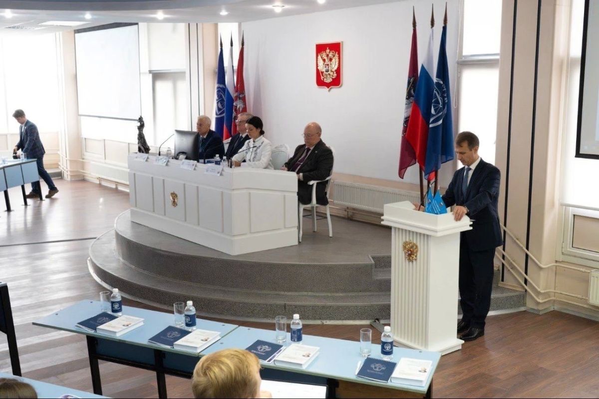 Члены Международного союза криминалистов приняли участие в научно-практической конференции «Преступность и безопасность в регионах России: общее и особенное», приуроченной к 35-летию Российской криминологической ассоциации... Члены Международного союза криминалистов приняли участие в научно-практической конференции «Преступность и безопасность в регионах России: общее и особенное», приуроченной к 35-летию Российской криминологической ассоциации...
