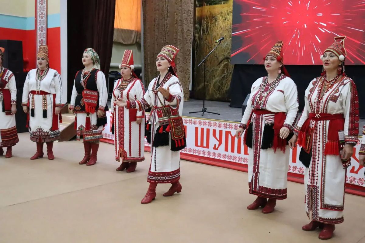 Национальный мордовский праздник объединил представителей разных народов Национальный мордовский праздник объединил представителей разных народов