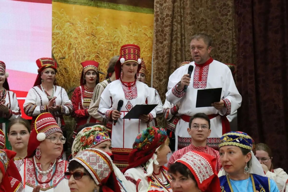 Национальный мордовский праздник объединил представителей разных народов Национальный мордовский праздник объединил представителей разных народов