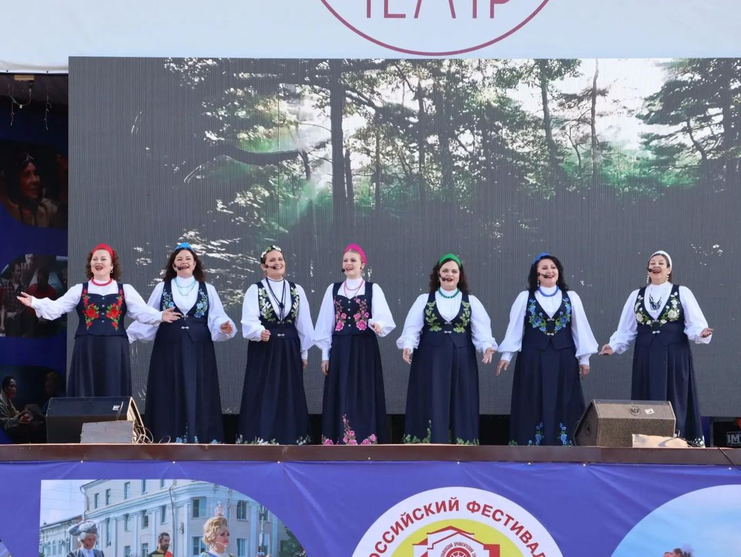Юбилейный X Всероссийский фестиваль «Театральное Прихопёрье» собрал на одной сцене всю театральную карту России Юбилейный X Всероссийский фестиваль «Театральное Прихопёрье» собрал на одной сцене всю театральную карту России