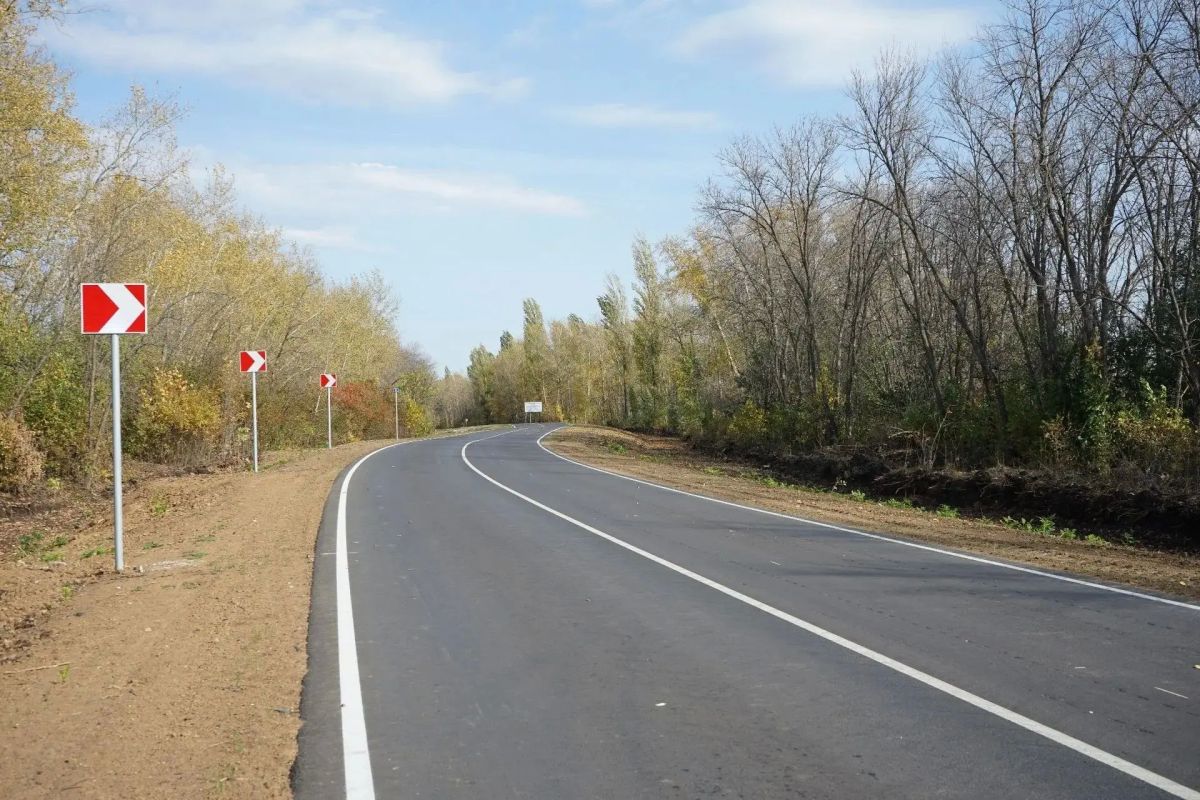 В Турковском районе завершен ремонт 15 км дороги, обеспечивающей выход на Тамбовскую область
