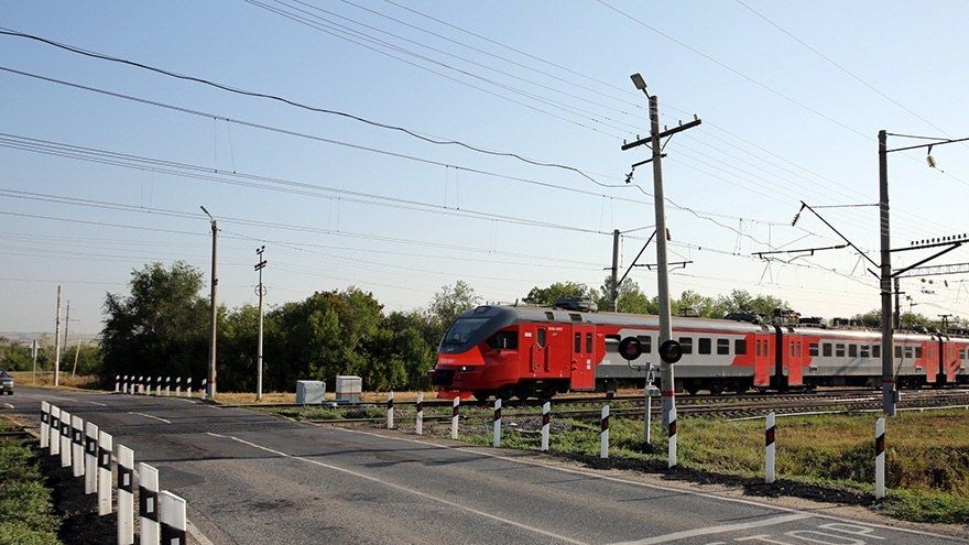 В Саратовской области закроют ж/д переезд на 12 часов