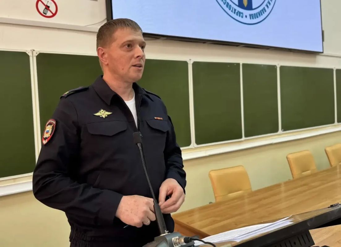 В Саратовском аграрном университете прошла встреча студентов с сотрудниками полиции В Саратовском аграрном университете прошла встреча студентов с сотрудниками полиции