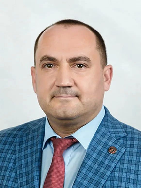 Лидер Саратовских эсеров Вячеслав Калинин не попал в Госдуму
