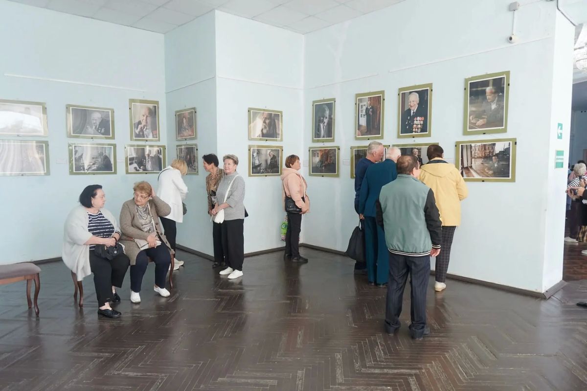 В Доме работников искусств открыли выставку о Героях В Доме работников искусств открыли выставку о Героях