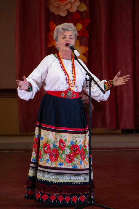 Творчество без возраста. В Саратове состоялся городской фестиваль творчества пожилых людей «Золото в годах»