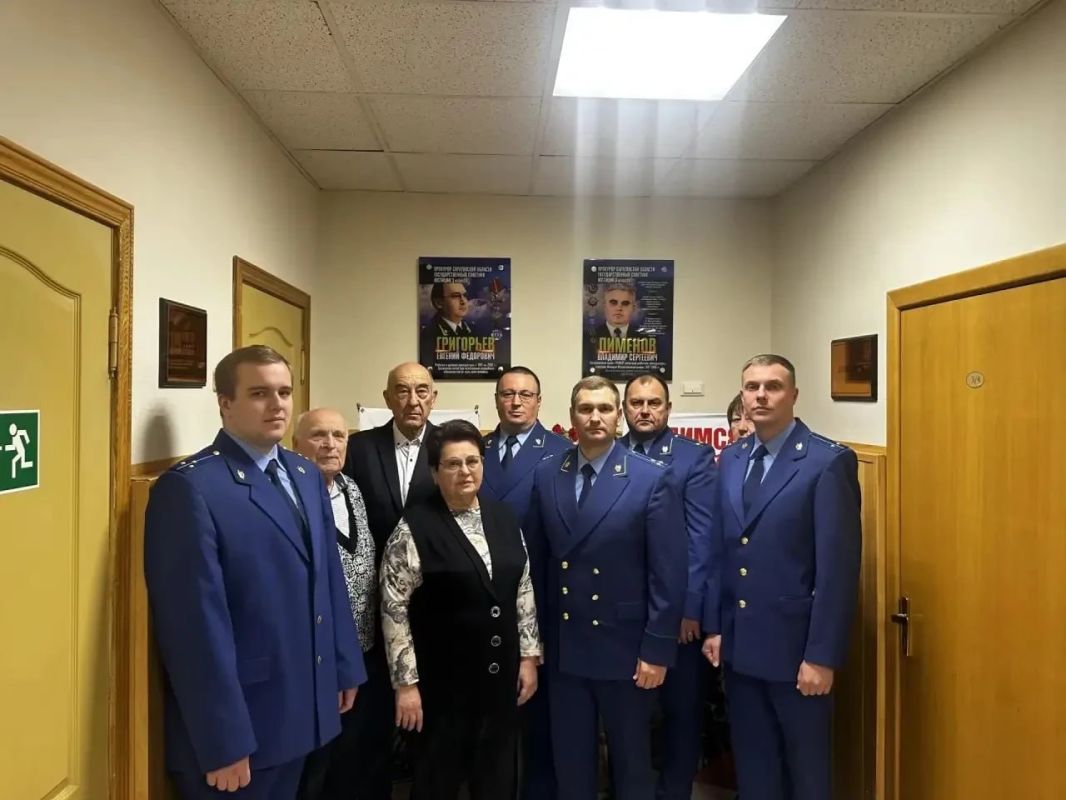 В прокуратуре Октябрьского района почтили память Владимира Пименова, возглавлявшего прокуратуру Саратовской области более 16 лет