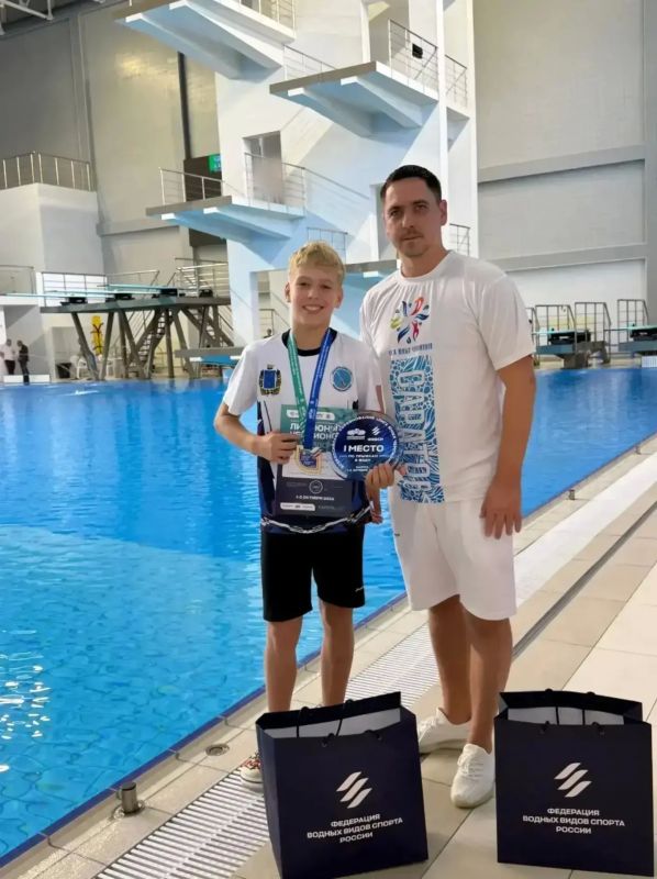 Саратовские прыгуны в воду – призеры «Лиги юных чемпионов» Саратовские прыгуны в воду – призеры «Лиги юных чемпионов»
