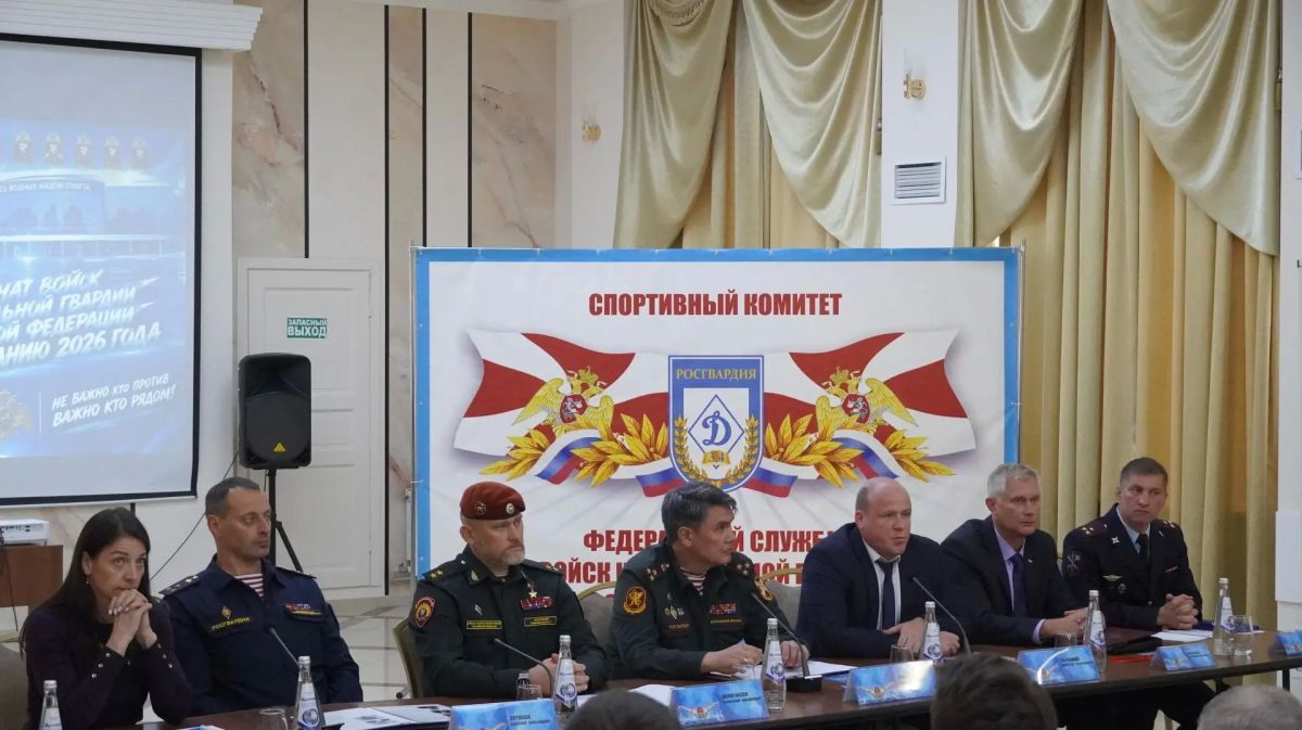 В Саратове дан старт чемпионату Росгвардии по плаванию, посвященному 10-летию ведомства и 215-летию войск правопорядка В Саратове дан старт чемпионату Росгвардии по плаванию, посвященному 10-летию ведомства и 215-летию войск правопорядка