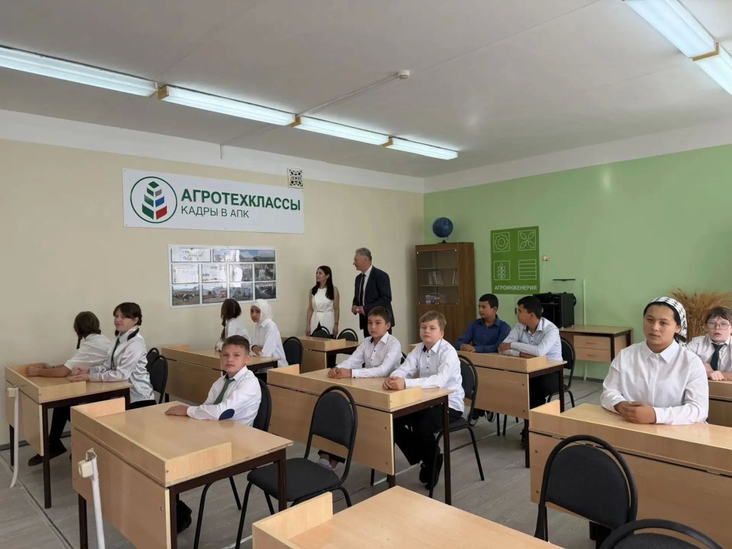 В нашей школе — большое событие! В нашей школе — большое событие!