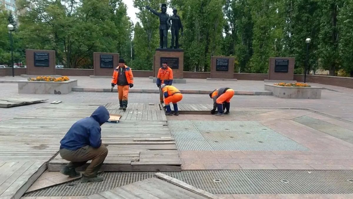 В Балаково началась консервация городских фонтанов В Балаково началась консервация городских фонтанов