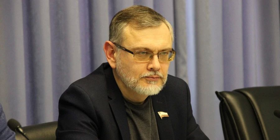 Сергей Зюзин ушел с поста главы Александрово-Гайского района