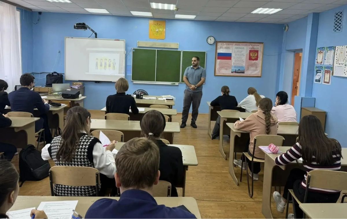 Завершился первый этап областной олимпиады по избирательному праву среди школьников Завершился первый этап областной олимпиады по избирательному праву среди школьников
