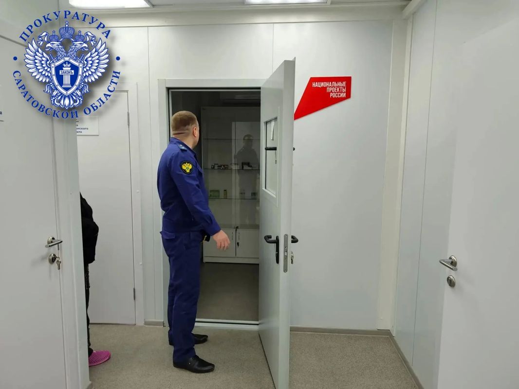 Прокурор Лысогорского района проверил ход реализации национальных проектов