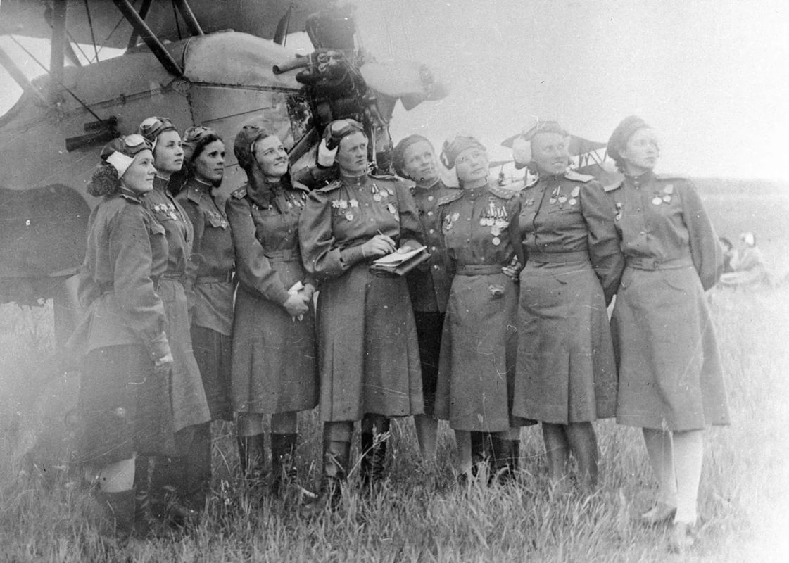 В Саратовской области отмечается День женских авиационных полков Марины Расковой