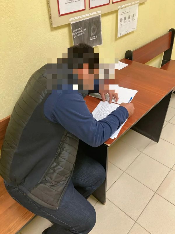 Стихийного торговца арестовали на трое суток Стихийного торговца арестовали на трое суток