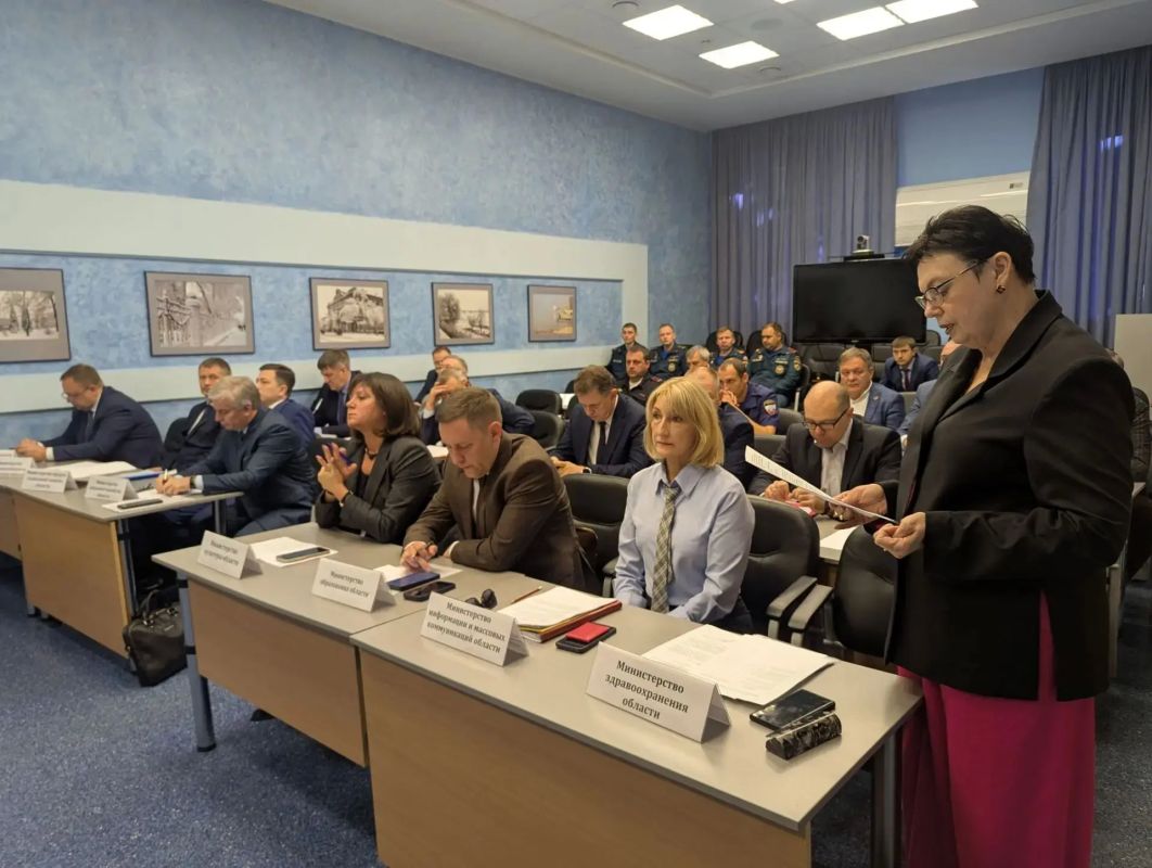 В Саратовской области завершилась Всероссийская штабная тренировка по гражданской обороне В Саратовской области завершилась Всероссийская штабная тренировка по гражданской обороне