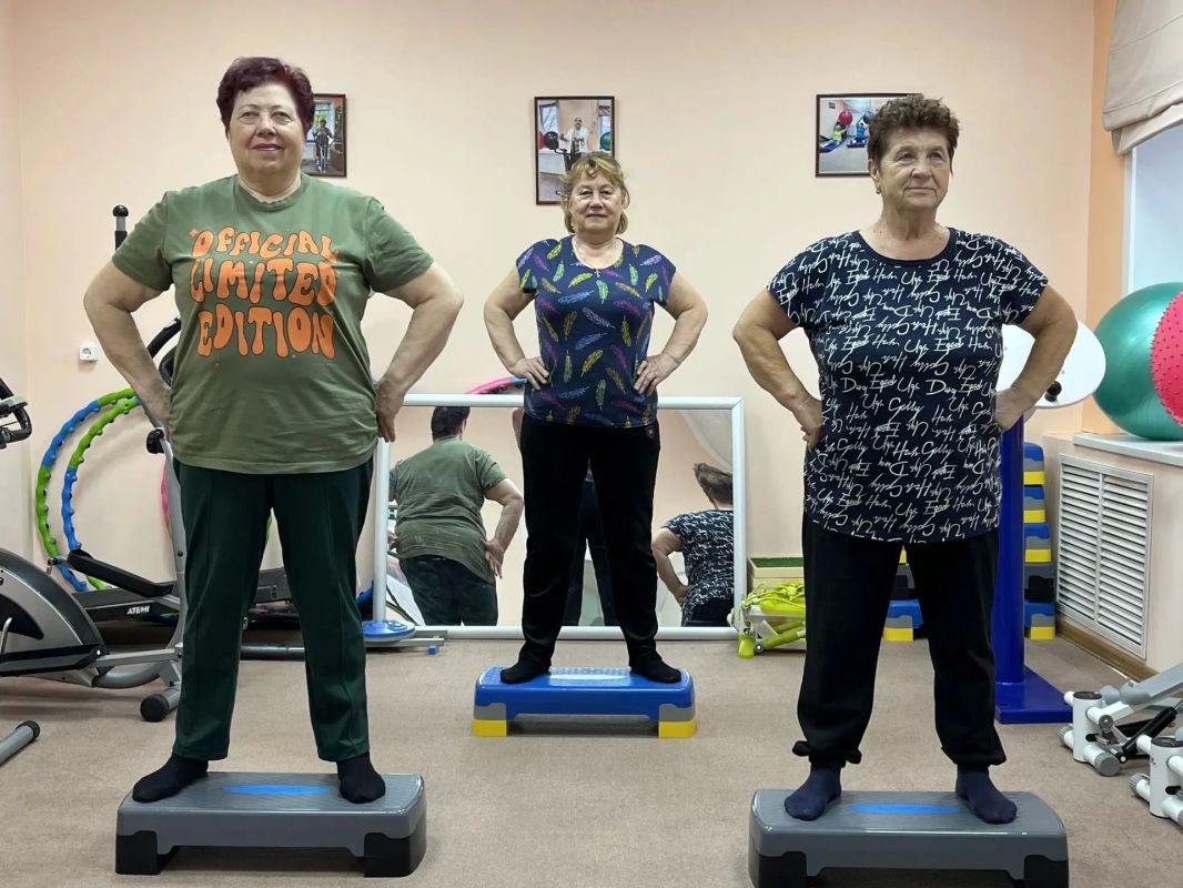 Физическая активность и позитивное настроение – залог активного долголетия лысогорских пенсионеров