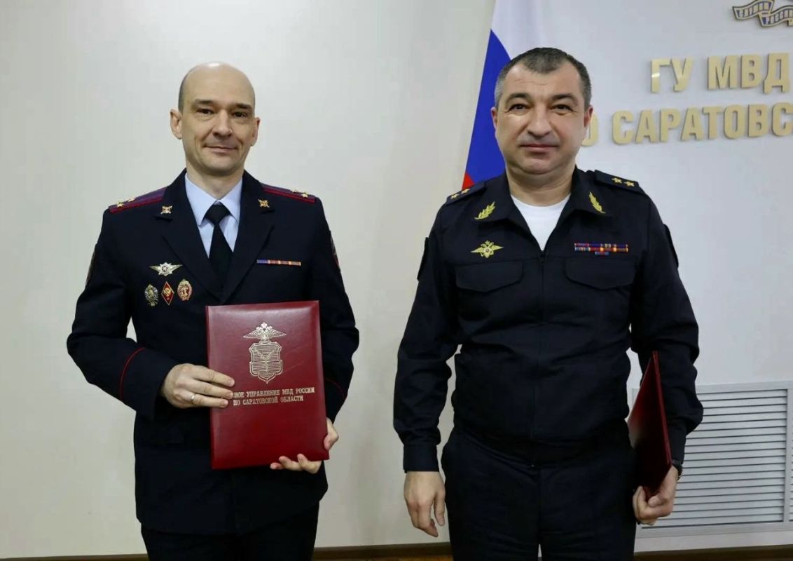 В ГУ МВД России по Саратовской области поздравили сотрудников кадровой и медицинской служб