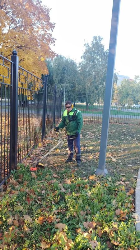 Балаковские коммунальные службы трудятся ежедневно Балаковские коммунальные службы трудятся ежедневно