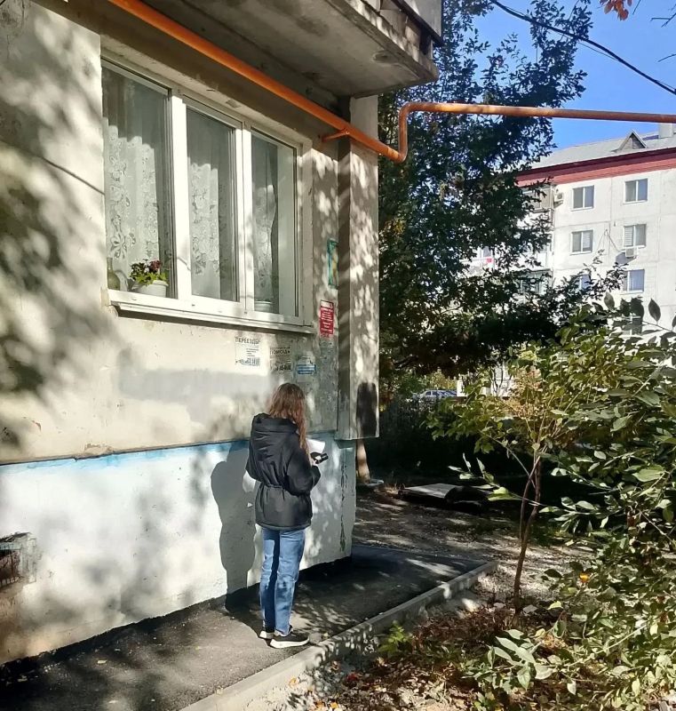 За прошедшую неделю специалисты управления эксплуатации жилищного фонда и муниципального жилищного контроля провели 32 выездных мероприятия по осмотру многоквартирных домов на предмет их надлежащего состояния За прошедшую неделю специалисты управления эксплуатации жилищного фонда и муниципального жилищного контроля провели 32 выездных мероприятия по осмотру многоквартирных домов на предмет их надлежащего состояния