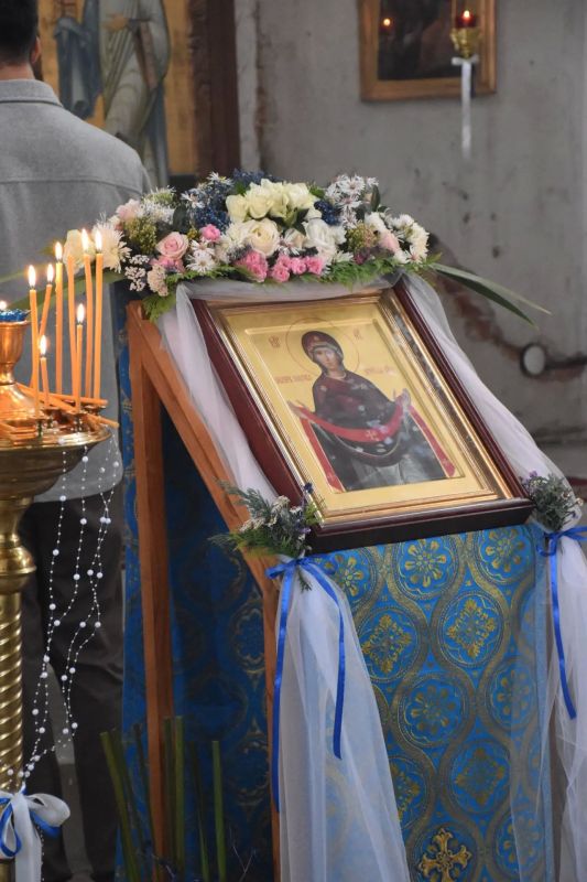 14 октября, в день Покрова Пресвятой Богородицы, в старинном Покровском храме села Подгорное Воскресенского района состоялось праздничное богослужение, ставшее значимым событием для жителей района и всего православного... 14 октября, в день Покрова Пресвятой Богородицы, в старинном Покровском храме села Подгорное Воскресенского района состоялось праздничное богослужение, ставшее значимым событием для жителей района и всего православного...