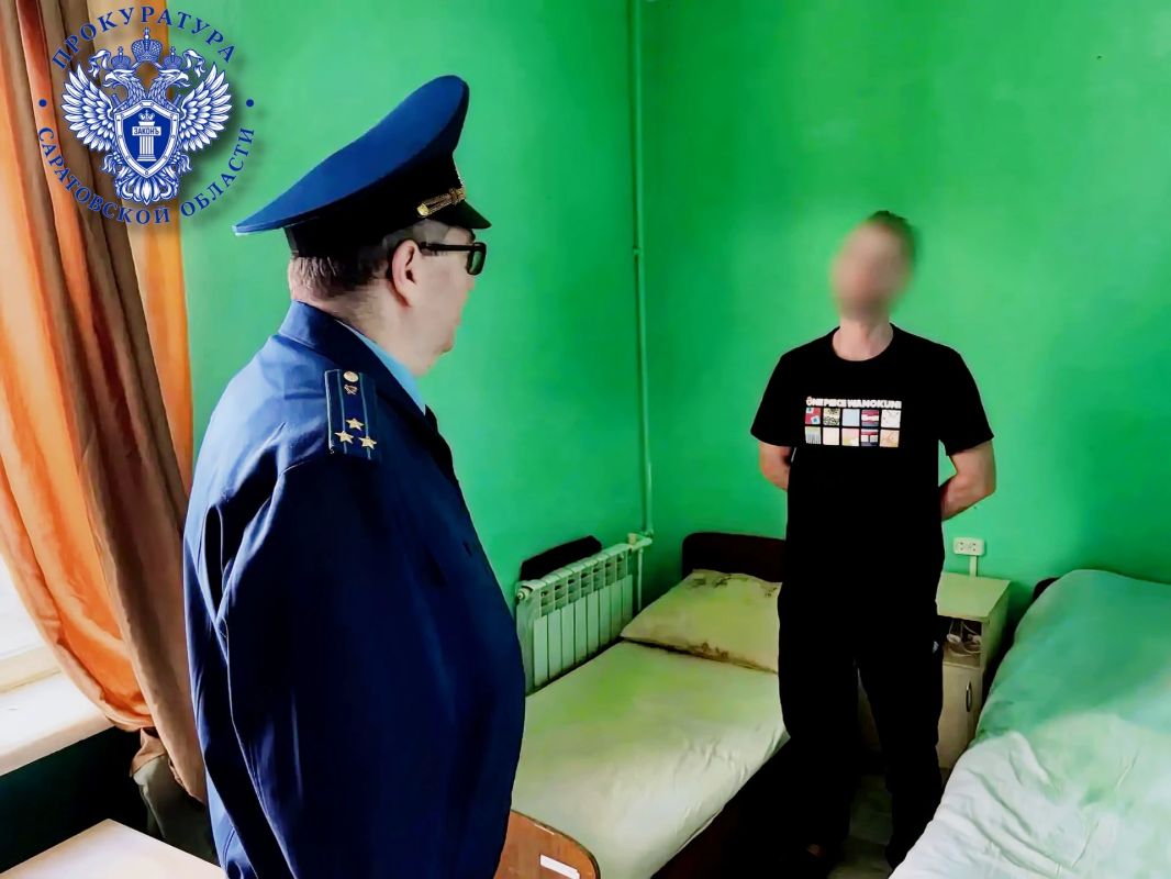 Заместитель прокурора Саратовской области Дмитрий Симанович проверил состояние законности в исправительном центре Заместитель прокурора Саратовской области Дмитрий Симанович проверил состояние законности в исправительном центре