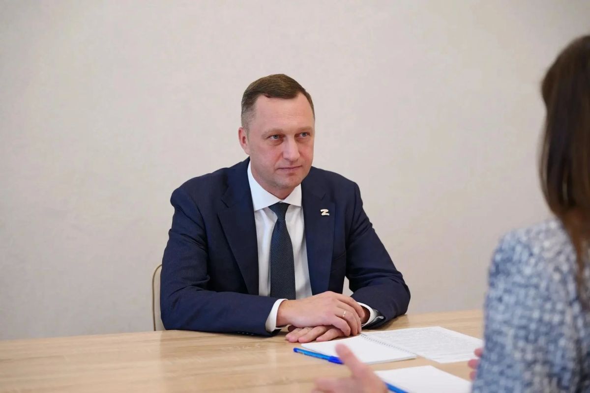 Роман Бусаргин: Провел сегодня рабочую встречу с председателем Общероссийской общественно-государственной организации «Союз женщин России» Марией Ситтель, которая приехала в наш регион на форум «Большой женсовет» Роман Бусаргин: Провел сегодня рабочую встречу с председателем Общероссийской общественно-государственной организации «Союз женщин России» Марией Ситтель, которая приехала в наш регион на форум «Большой женсовет»