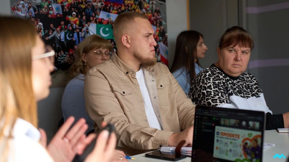 ГОТОВИМСЯ К «НЕДЕЛЕ ДОБРА» ГОТОВИМСЯ К «НЕДЕЛЕ ДОБРА»
