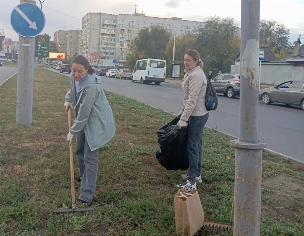 Команда МУП «Энгельс-Водоканал» за чистоту родного города! Команда МУП «Энгельс-Водоканал» за чистоту родного города!