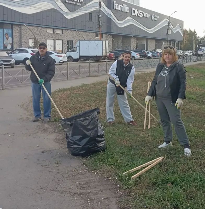 Команда МУП «Энгельс-Водоканал» за чистоту родного города! Команда МУП «Энгельс-Водоканал» за чистоту родного города!