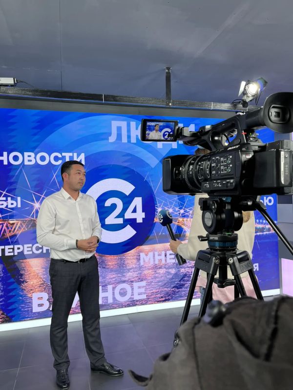 В студии телеканала "Саратов 24" прошло вручение призов победителям розыгрыша, который был посвящен Дню защиты животных В студии телеканала "Саратов 24" прошло вручение призов победителям розыгрыша, который был посвящен Дню защиты животных